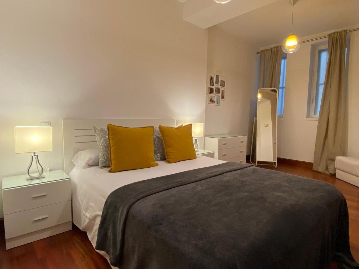 Homyat Prior Romo, Plaza Mayor Salamanca Ngoại thất bức ảnh